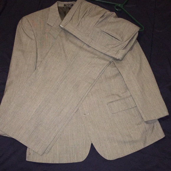 Jeffery Banks Mens Suit - Picture 3 of 3